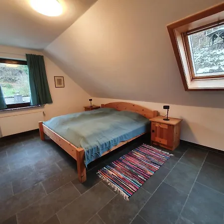 Villa Grosses Sauerburgblick Sauerthal