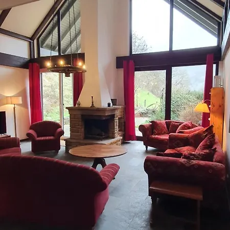 Grosses Sauerburgblick Villa Sauerthal